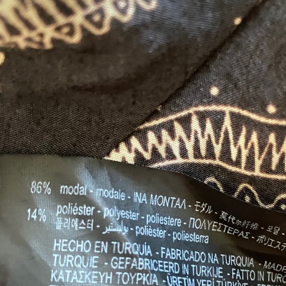 Zara The Nina Shirt Black Paisley Puff Sleeve Button Back Top Women's Sz XS - Picture 5 of 5